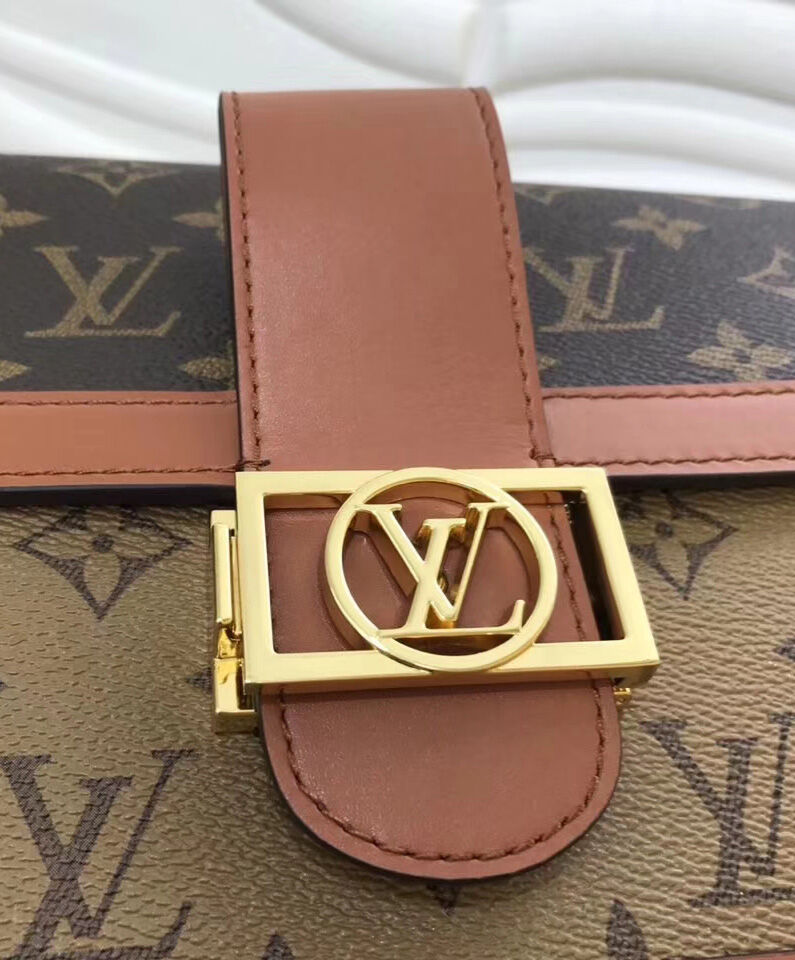 Louis Vuitton Dauphine M44391 Apricot